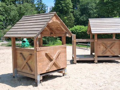 play equipment