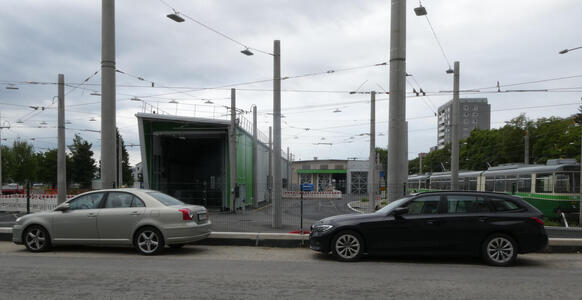 back of remise 3