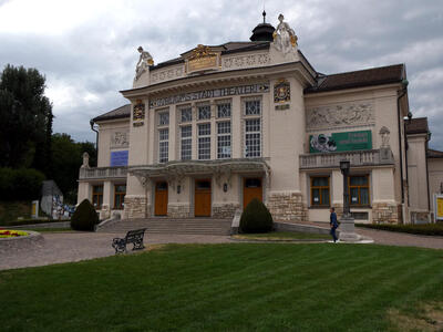 theater building