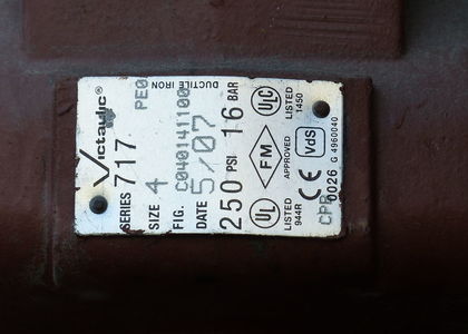 Metal tag on a pipe
