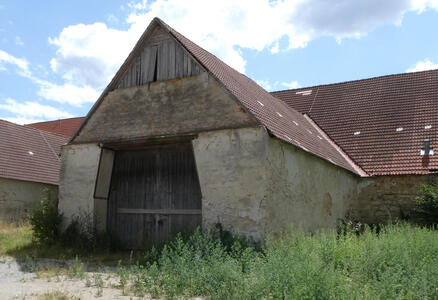 Abandoned barn
