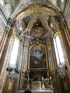 Altar with arched ceiling