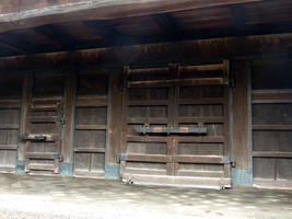 kuromon-the black gate kuromon-the black gate