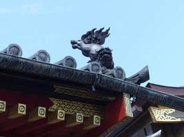 dragon on sensoji roof dragon on sensoji roof