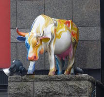 painted cow sculpture painted cow sculpture