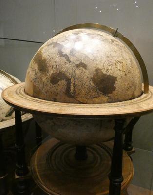 Old globe
